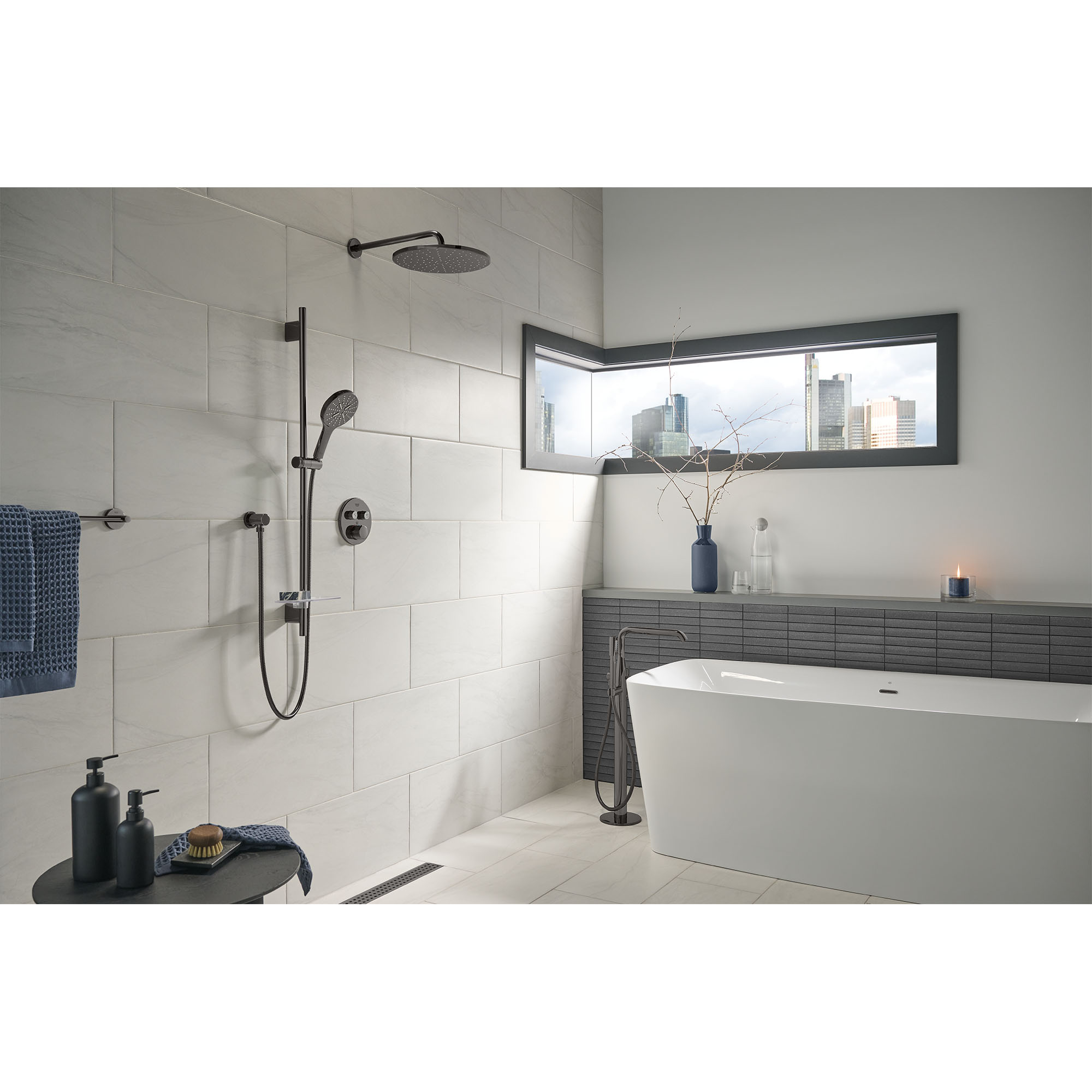 Single-Handle Freestanding Tub Faucet with 1.75 GPM Hand Shower
